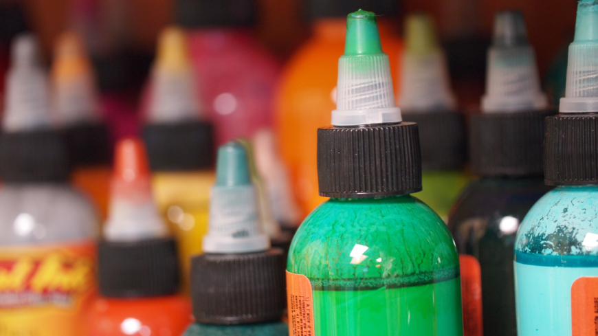 Tatueringsfärger kan ge cancer